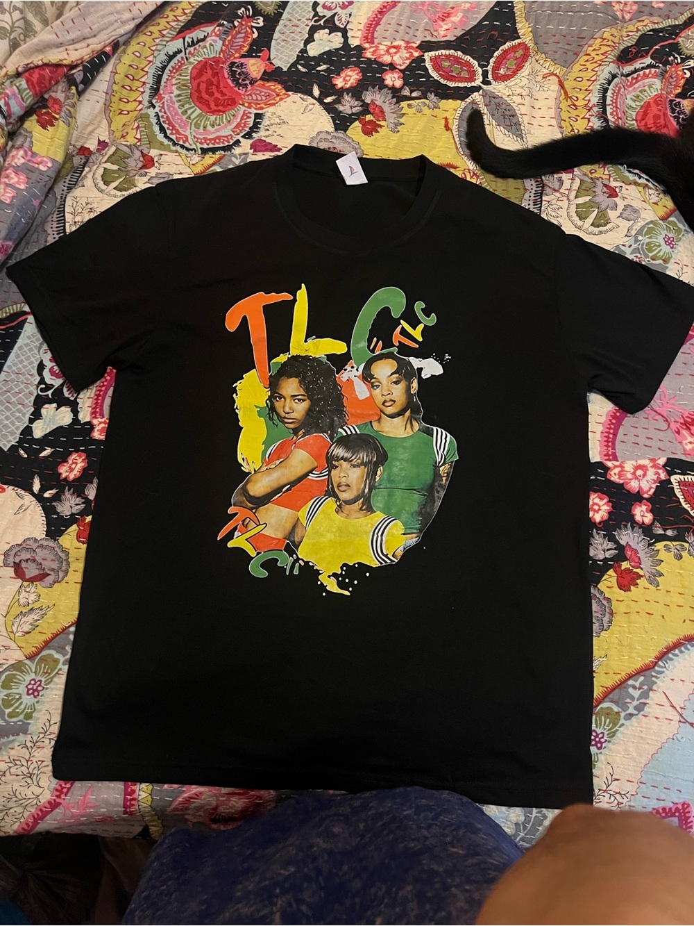 LEAVING SOON TLC 90s R&B Retro Graphic Tee 🎤 Unisex - Picture 8 of 8